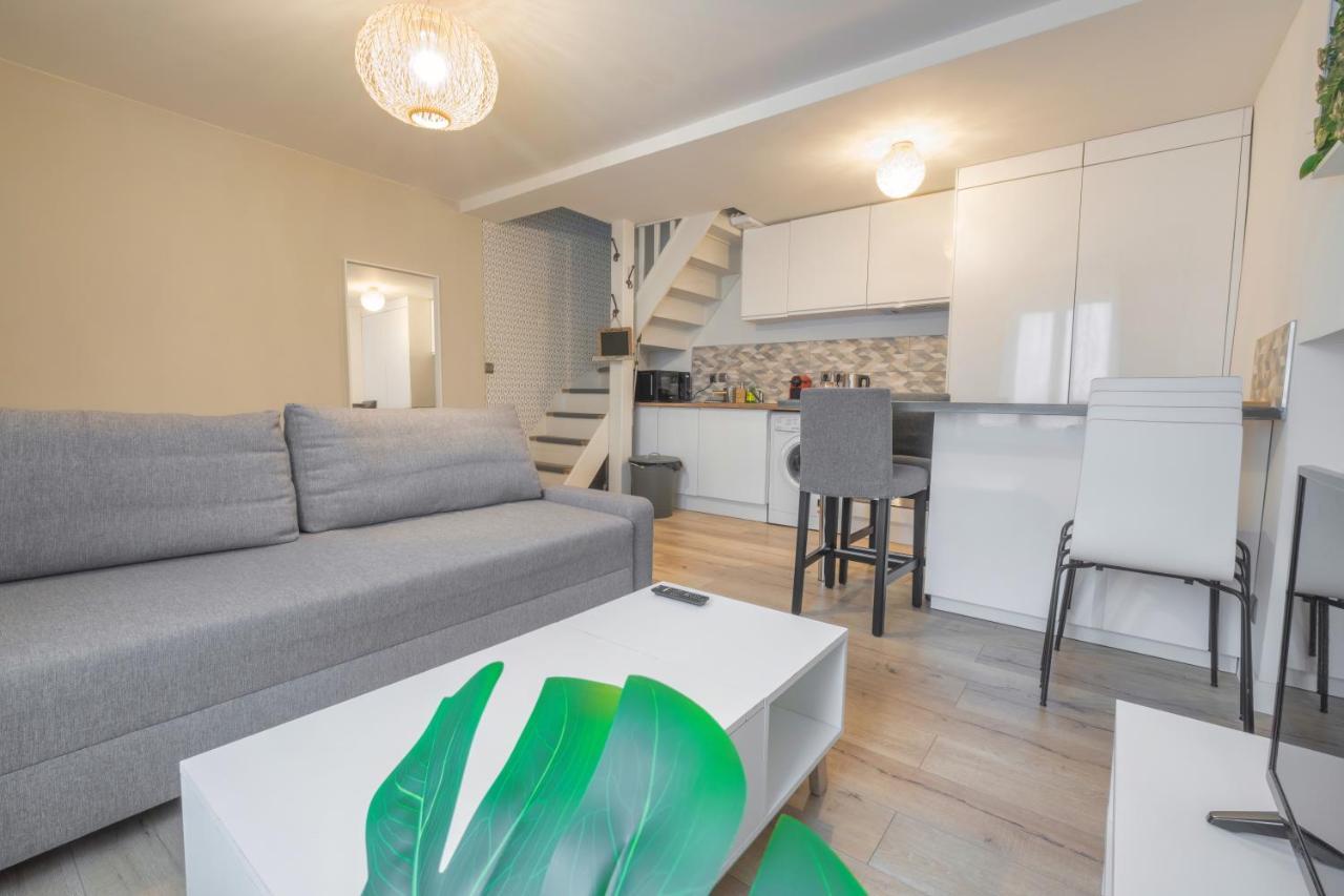 Triplex Cosy Lägenhet Reims Exteriör bild