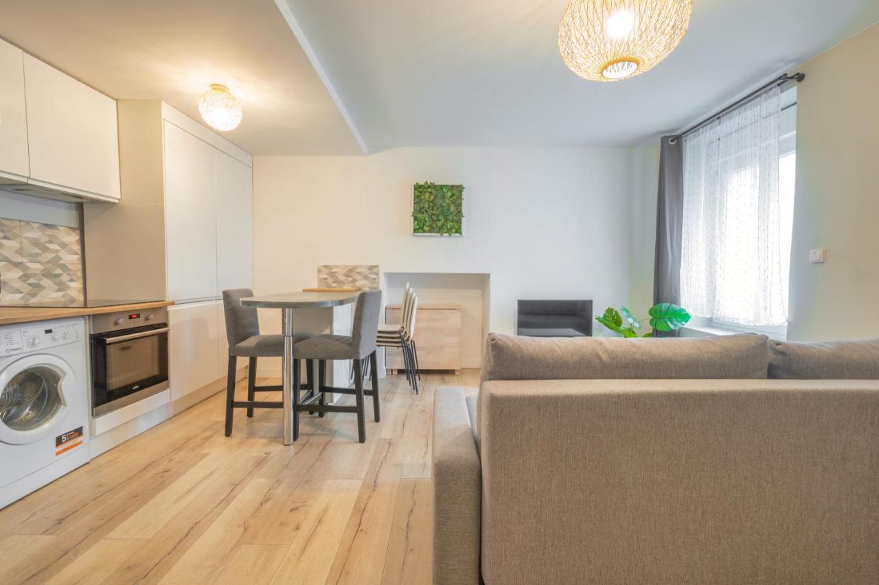 Triplex Cosy Lägenhet Reims Exteriör bild