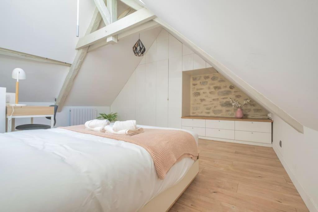 Triplex Cosy Lägenhet Reims Exteriör bild
