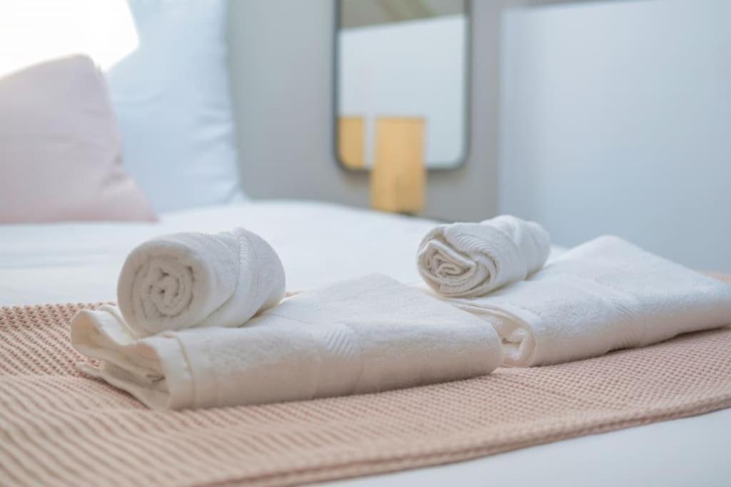 Triplex Cosy Lägenhet Reims Exteriör bild
